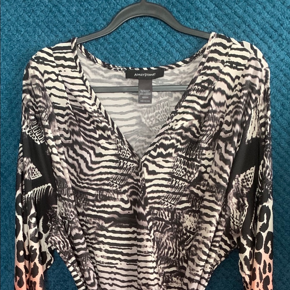 Ashley Stewart stretchy wrap dress size 2X (18/20)